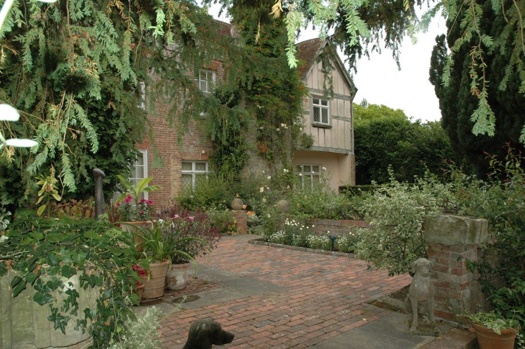 Pashley Manor Garden 10