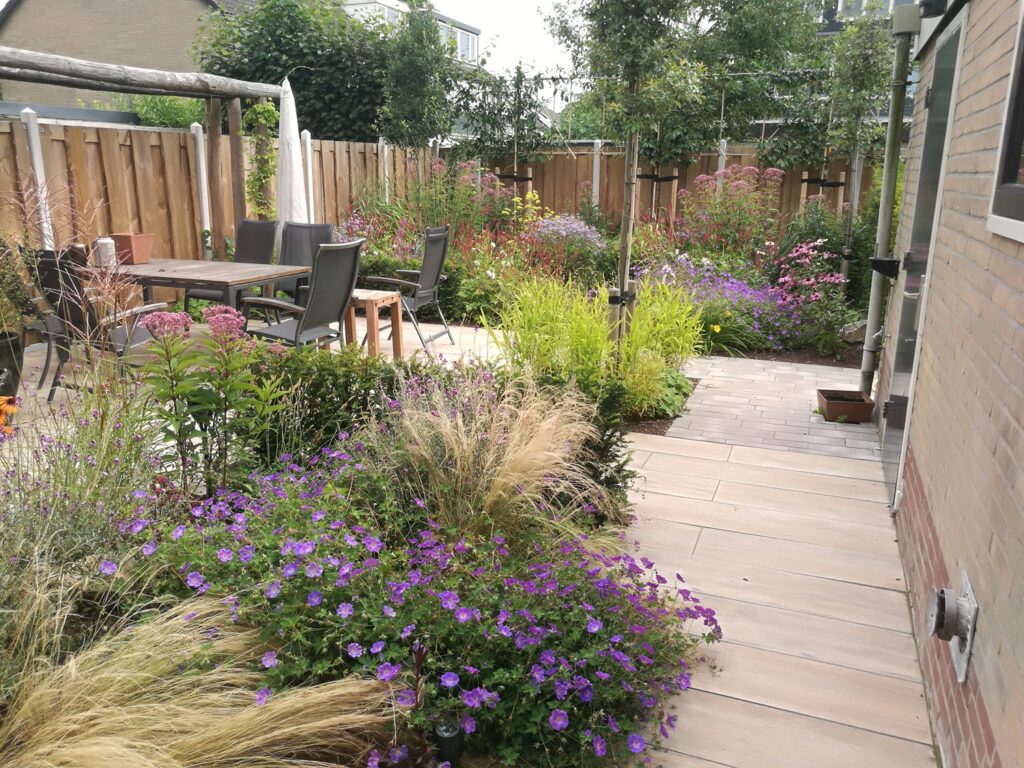 Tuinaanleg Zwolle - AA Landen